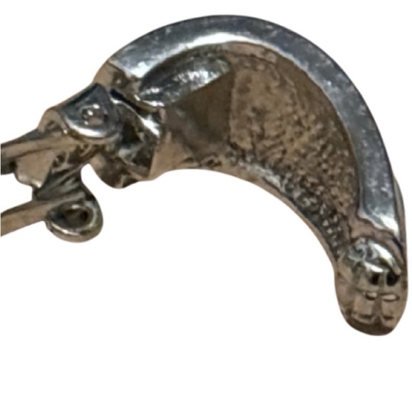 2/$30 Vintage Enamel Clip- on Earrings - Picture 11 of 11